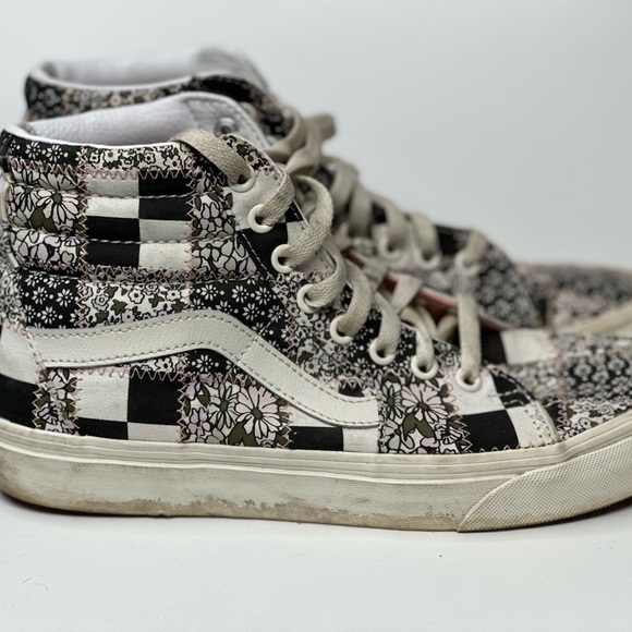 VANS ladies size 9 hi-top sneakers - Picture 1 of 6